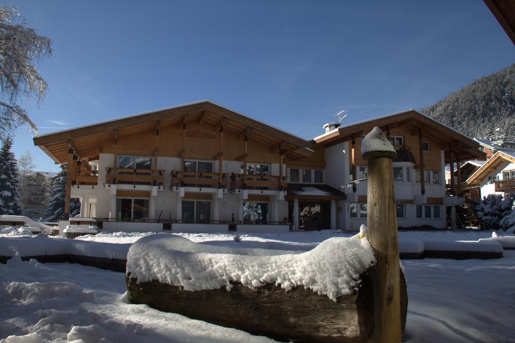 Hotel Trento Pozza di Fassa Buitenkant foto