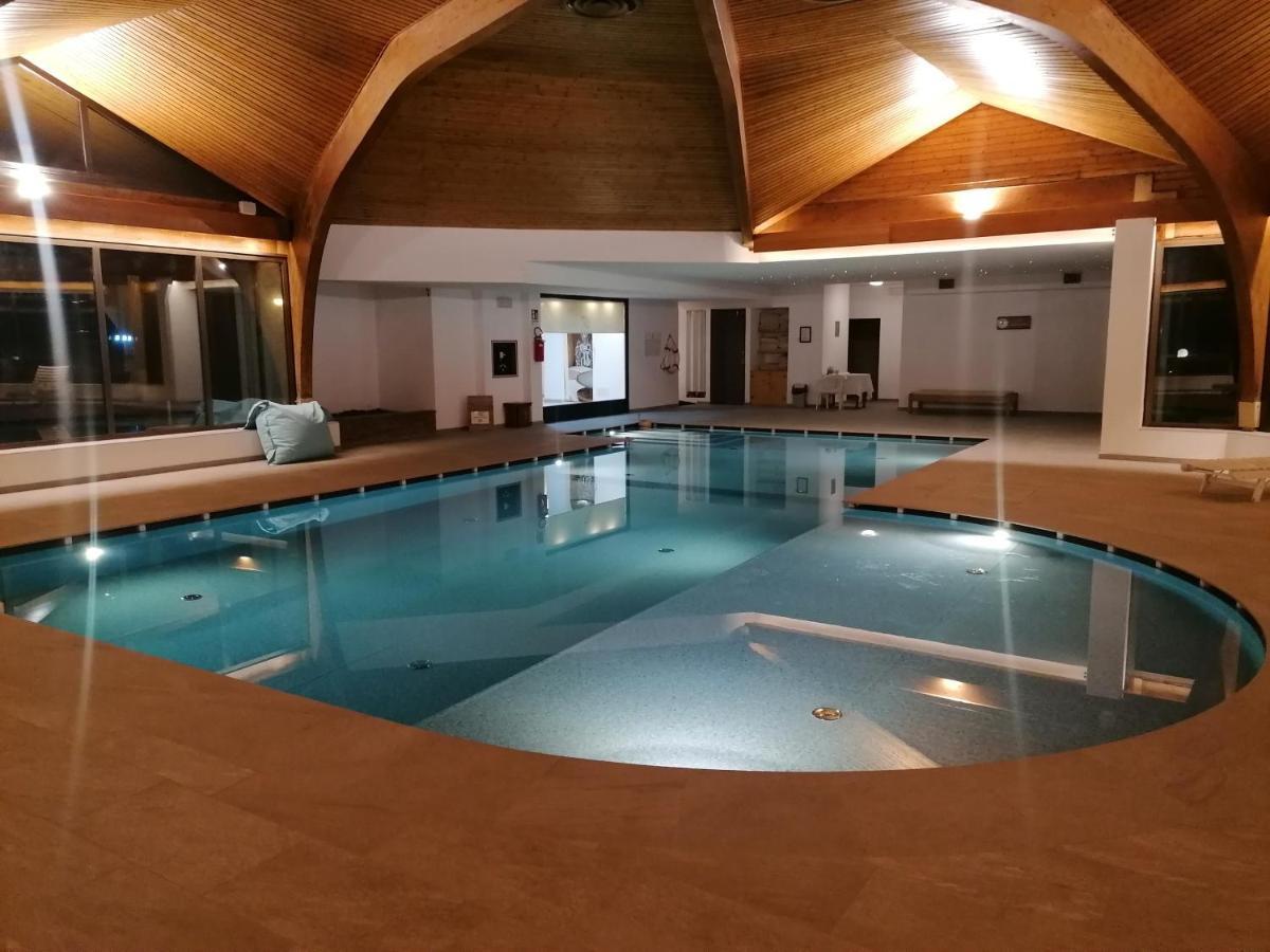 Hotel Trento Pozza di Fassa Buitenkant foto