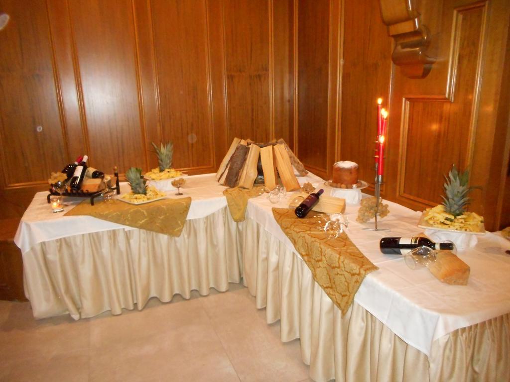 Hotel Trento Pozza di Fassa Buitenkant foto