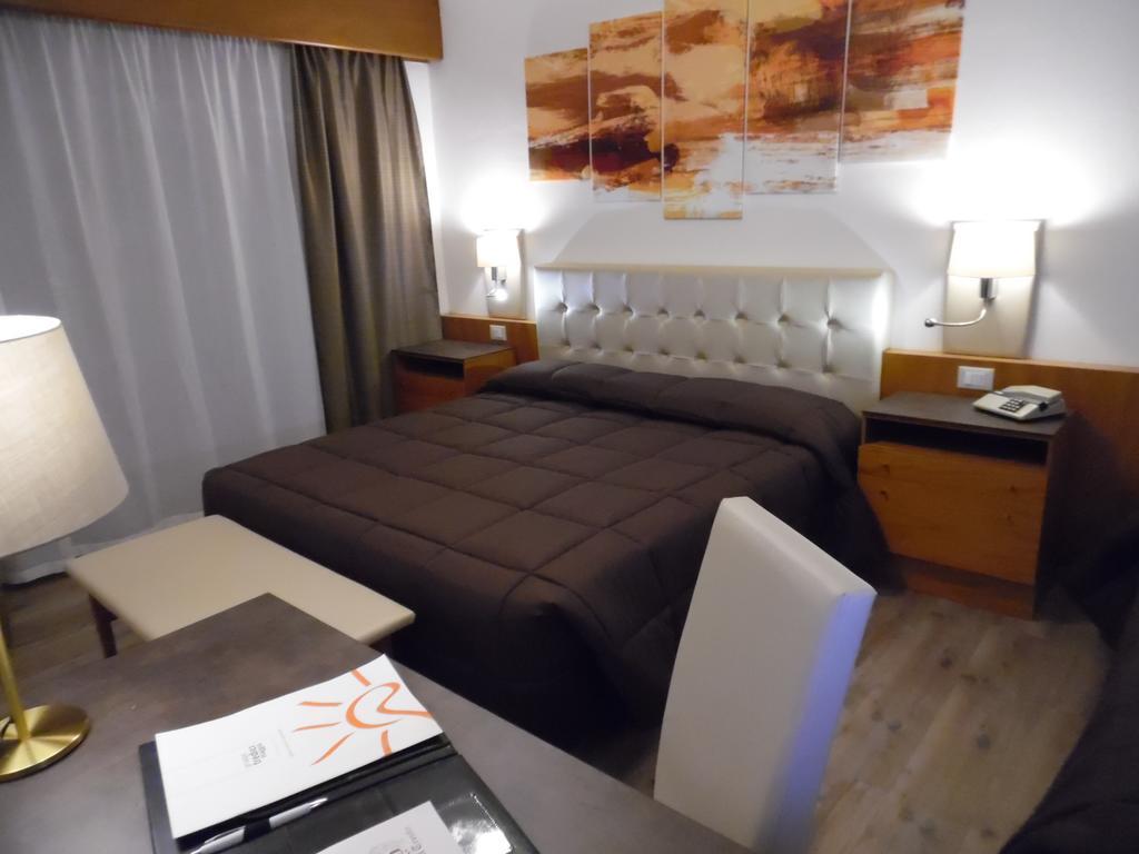Hotel Trento Pozza di Fassa Buitenkant foto