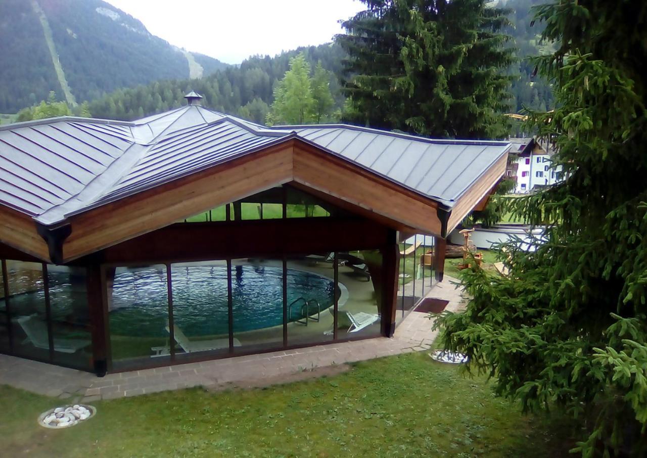 Hotel Trento Pozza di Fassa Buitenkant foto